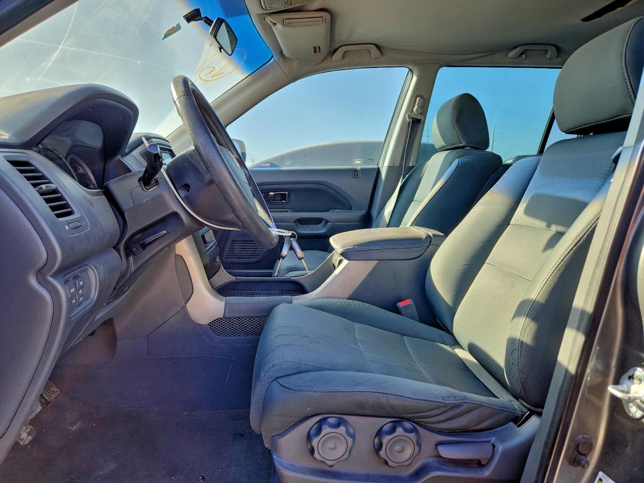 Honda Pilot Lx Image 11