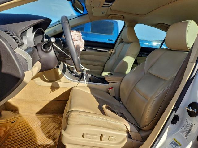 Acura TL Image 11