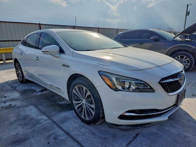 Buick LaCrosse Essence Image 2