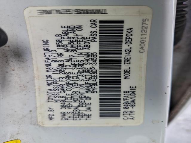 Toyota Corolla Base Image 8