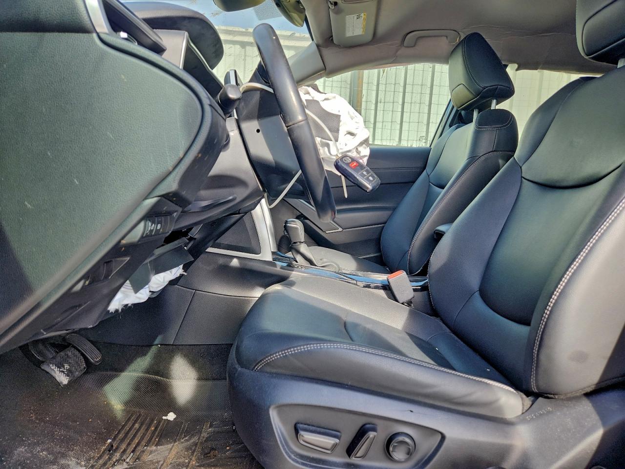 Toyota Corolla Xle Image 6