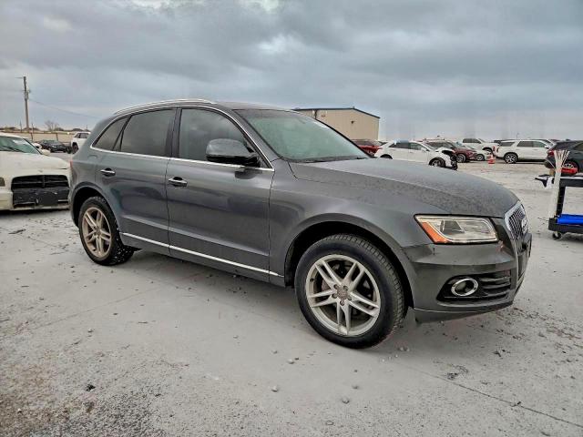 Audi Q5 Premium Plus Image 4