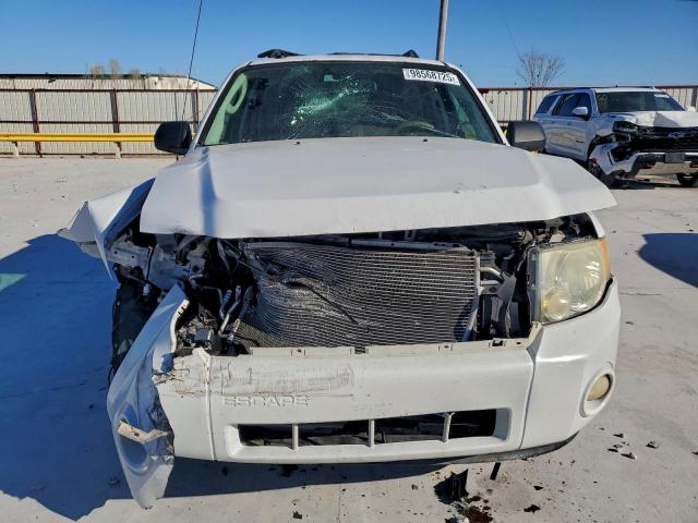 Ford Escape Xlt Image 2