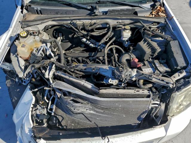 Ford Escape Xlt Image 9