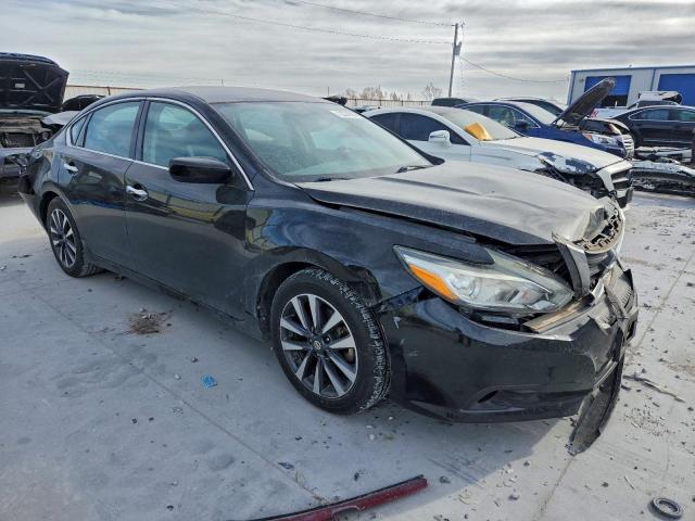 Nissan Altima 2.5 Image 3