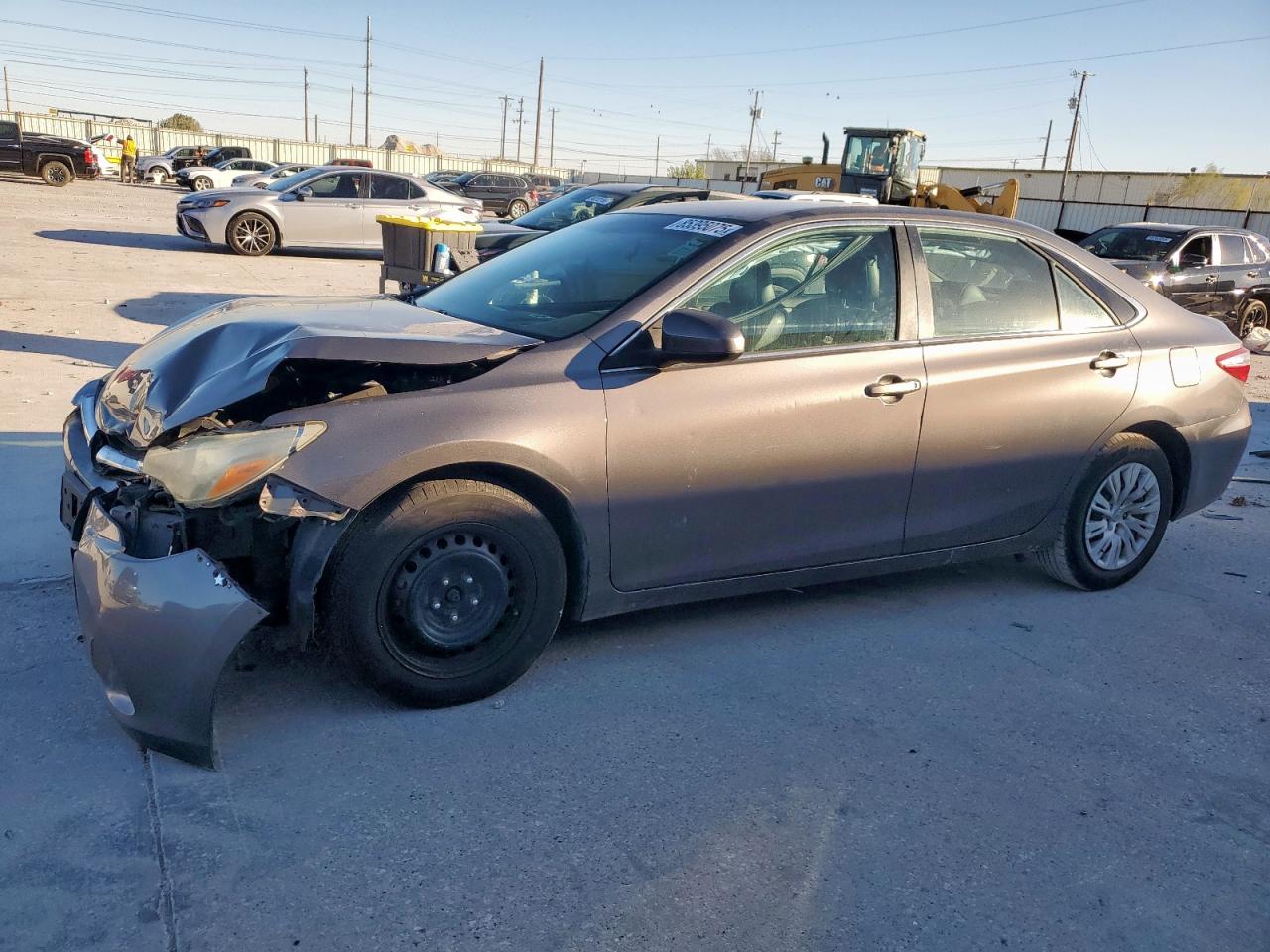 Toyota Camry Le Image 1