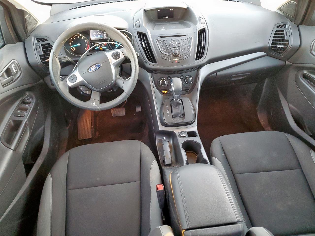 Ford Escape S Image 10