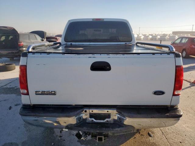 Ford F-250 Super Duty Image 4