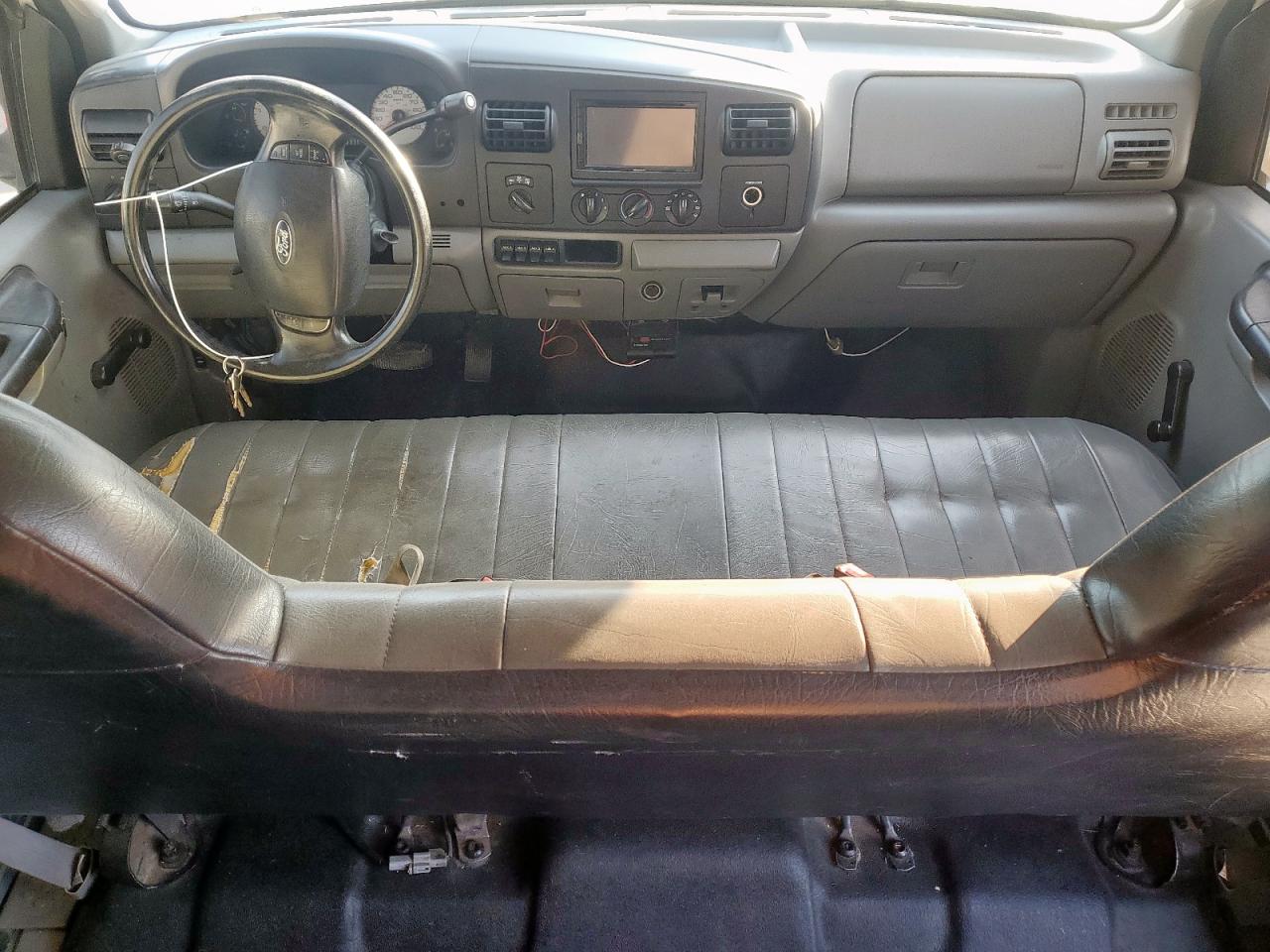 Ford F-250 Super Duty Image 6