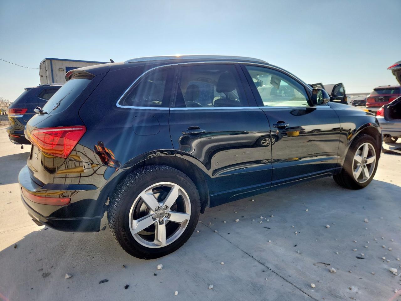 Audi Q5 Premium Plus Image 2