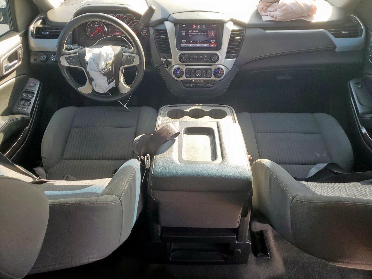 GMC Yukon K1500 Sle Image 8