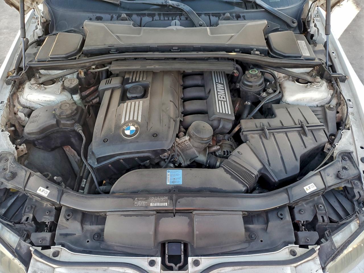 BMW 3 Series Xi Image 11