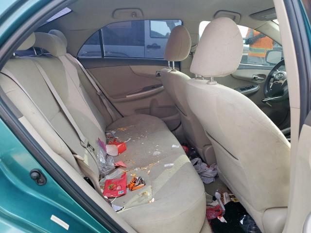 Toyota Corolla Base Image 9