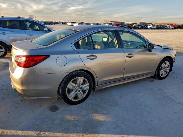 Subaru Legacy 2.5i Image 13