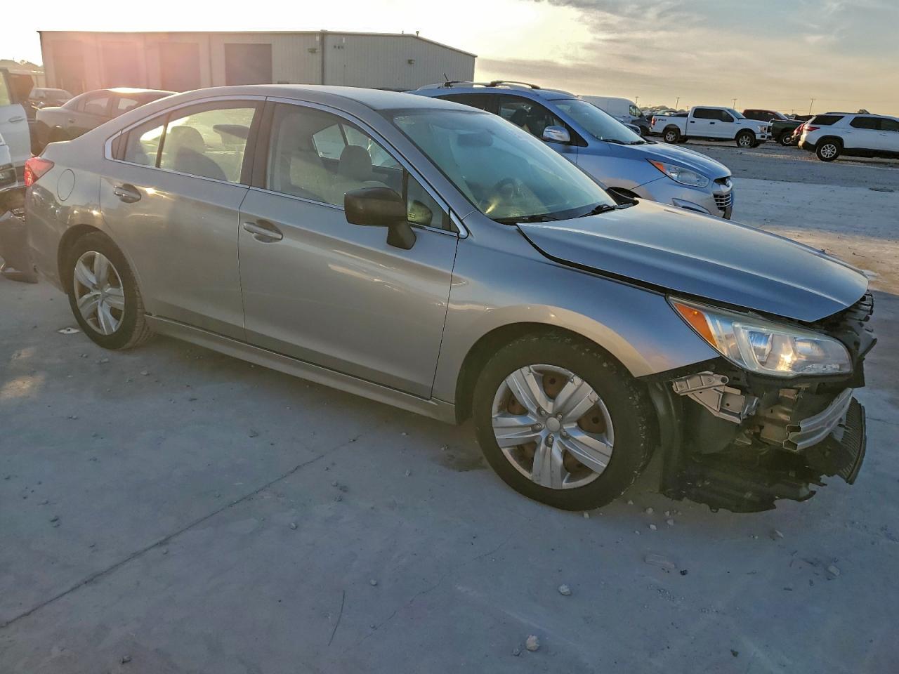 Subaru Legacy 2.5i Image 5
