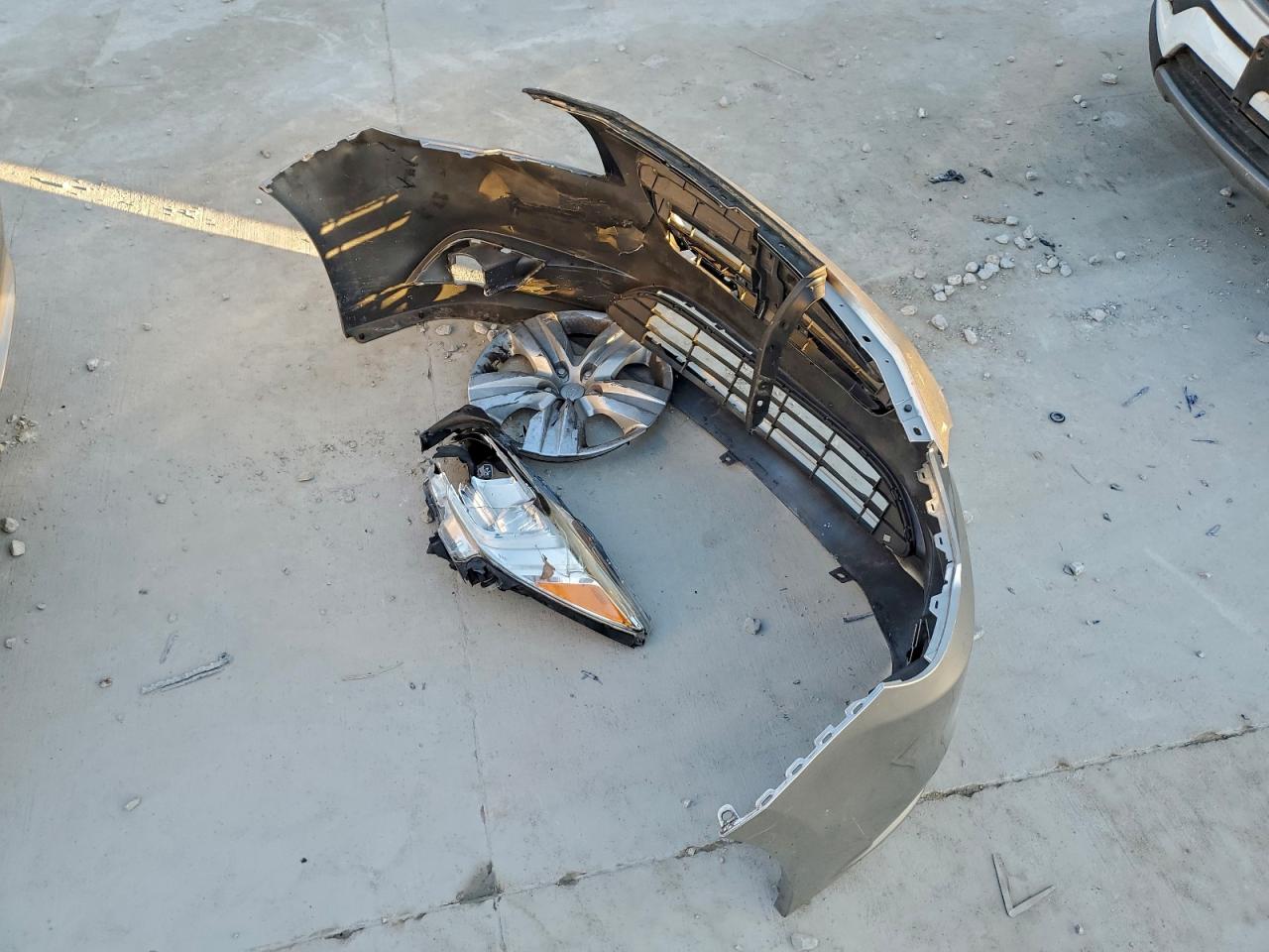 Subaru Legacy 2.5i Image 7