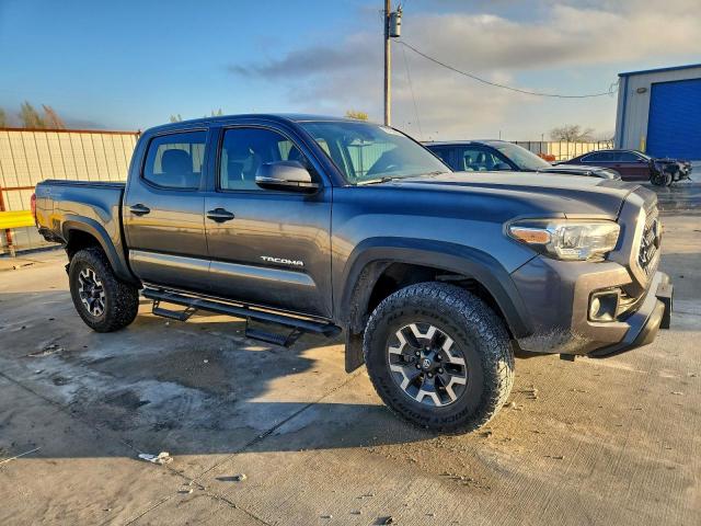 Toyota Tacoma Double Cab Image 5