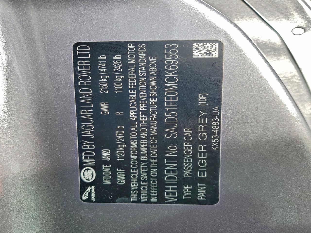 Jaguar F-TYPE R Image 12