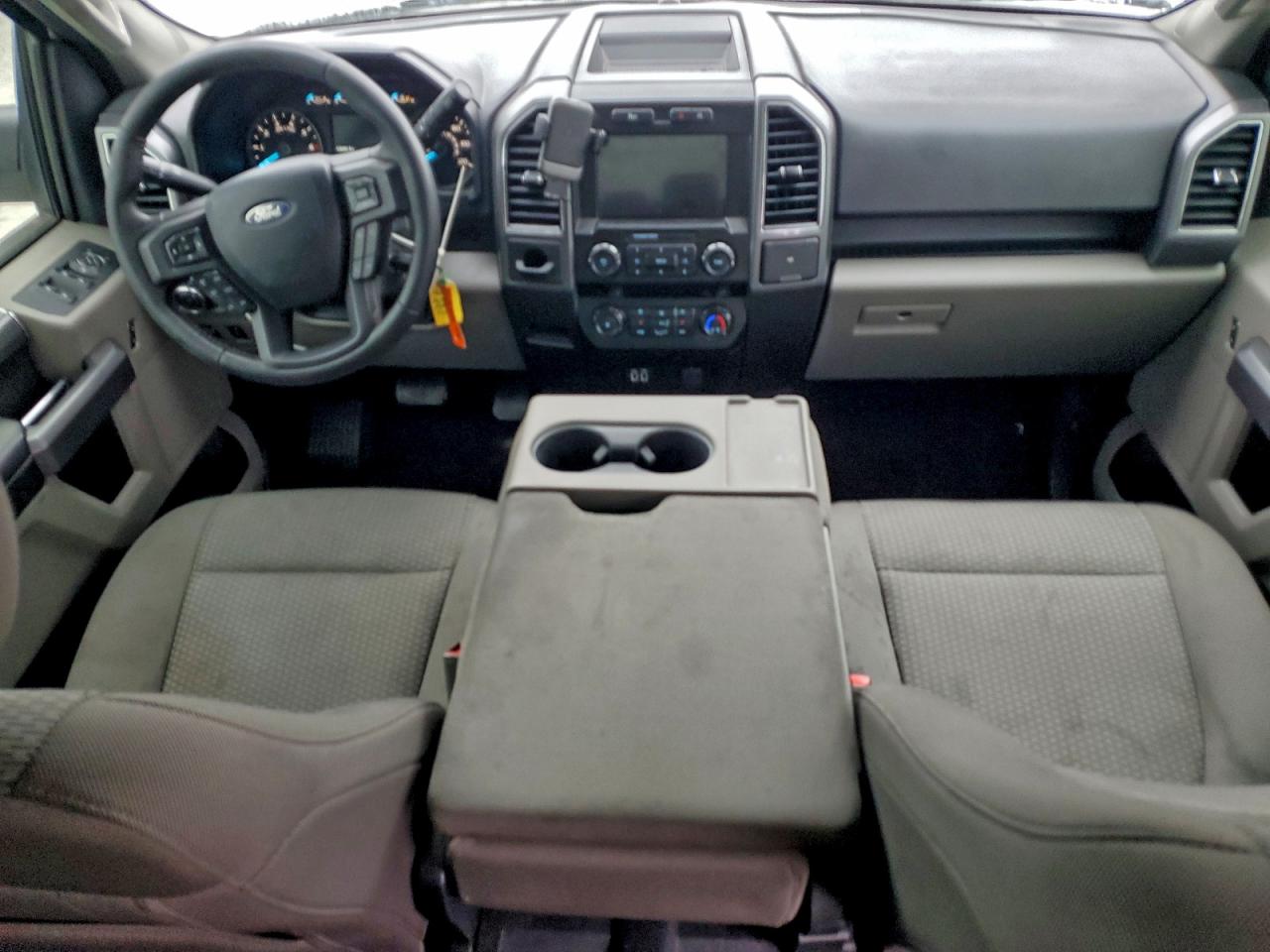 Ford F-150 Supercrew Image 12