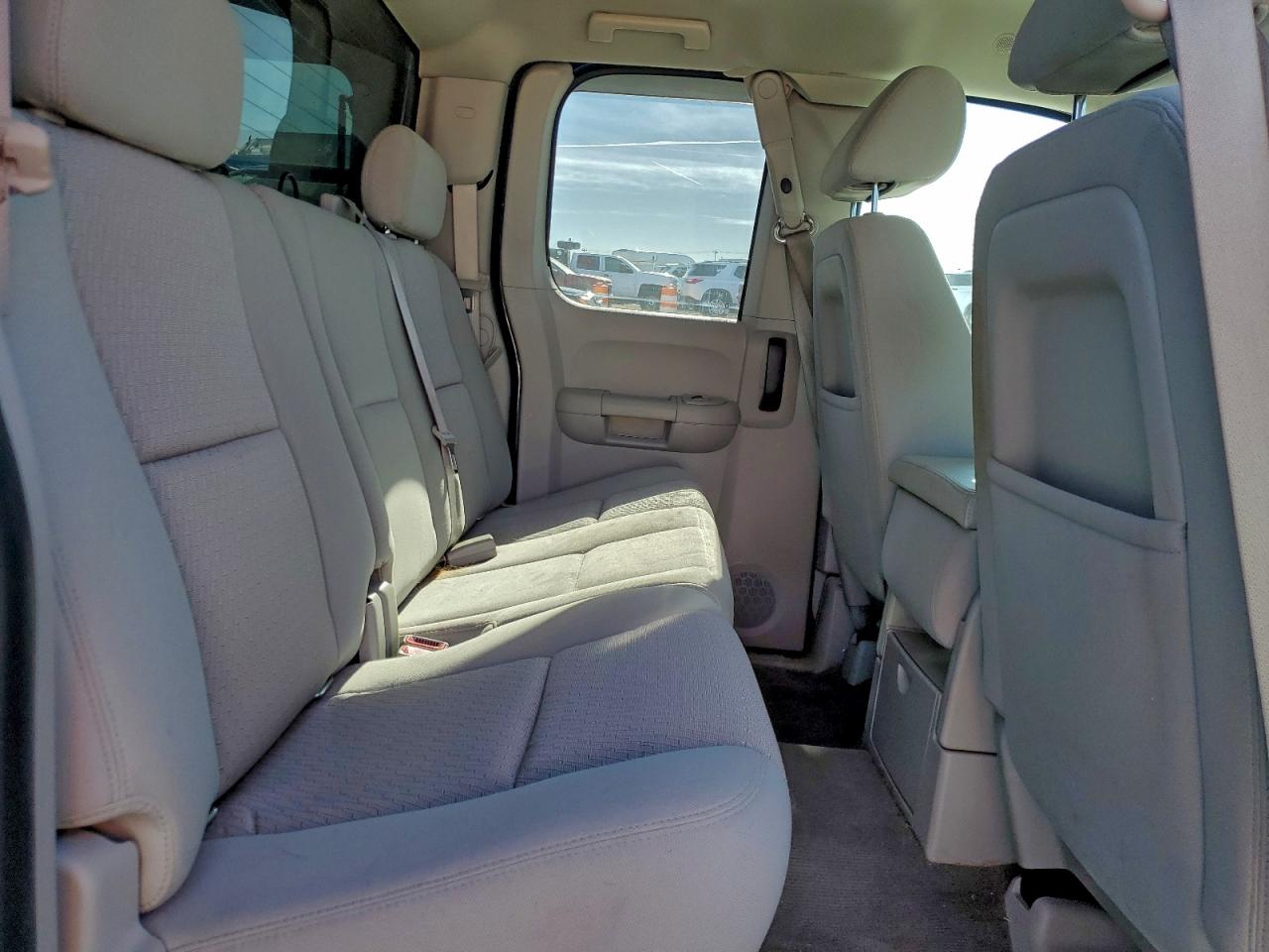 GMC Sierra K1500 Sle Image 12