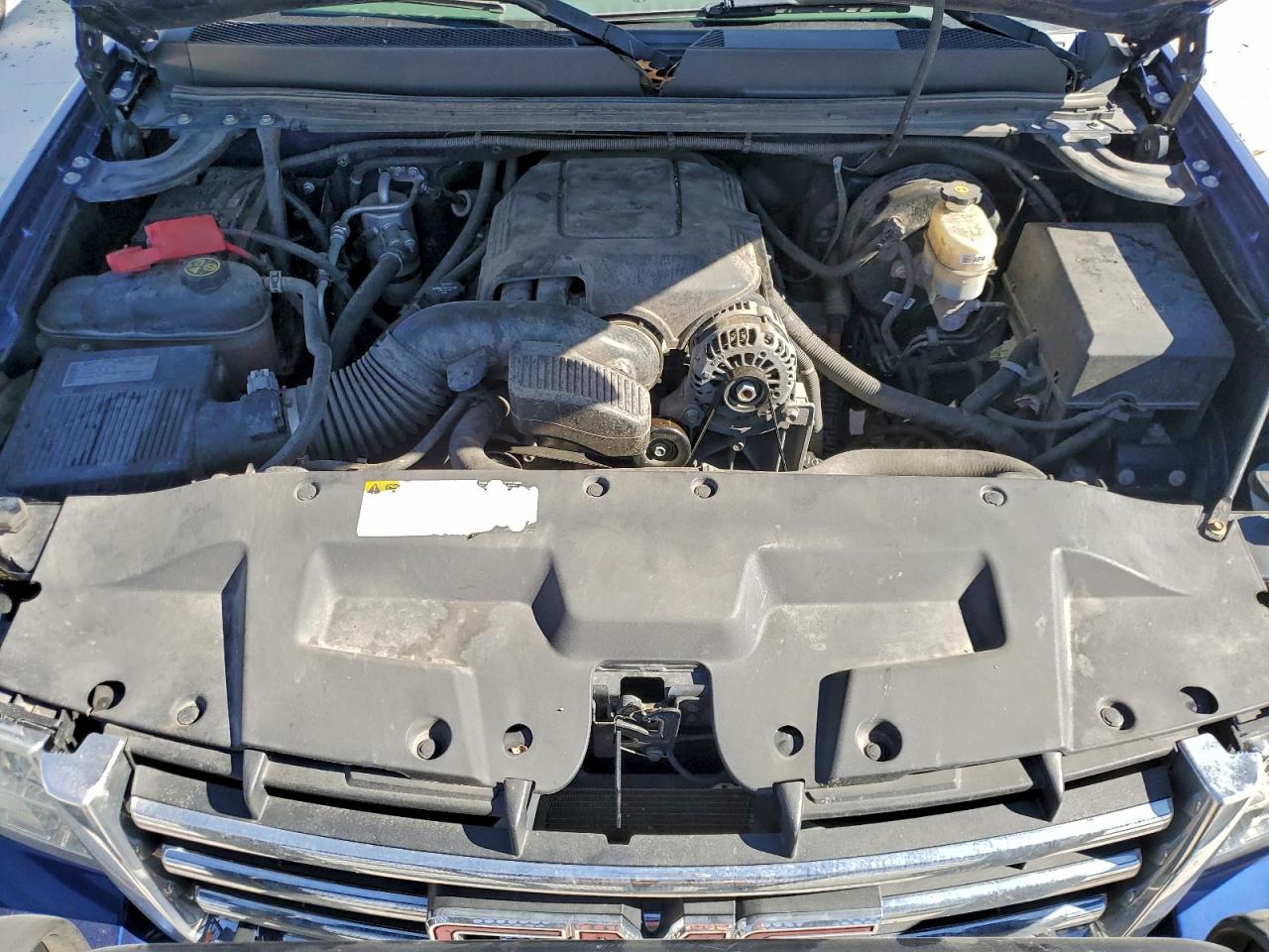 GMC Sierra K1500 Sle Image 2