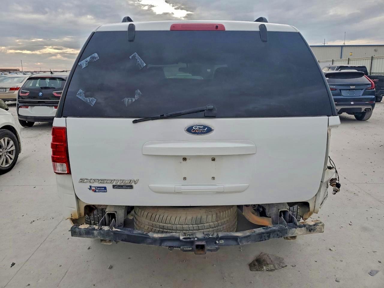 Ford Expedition Eddie Bauer Image 12