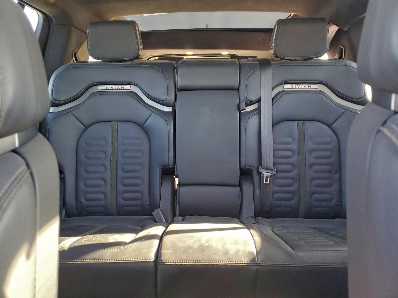 Rivian Ris Adventure Image 9