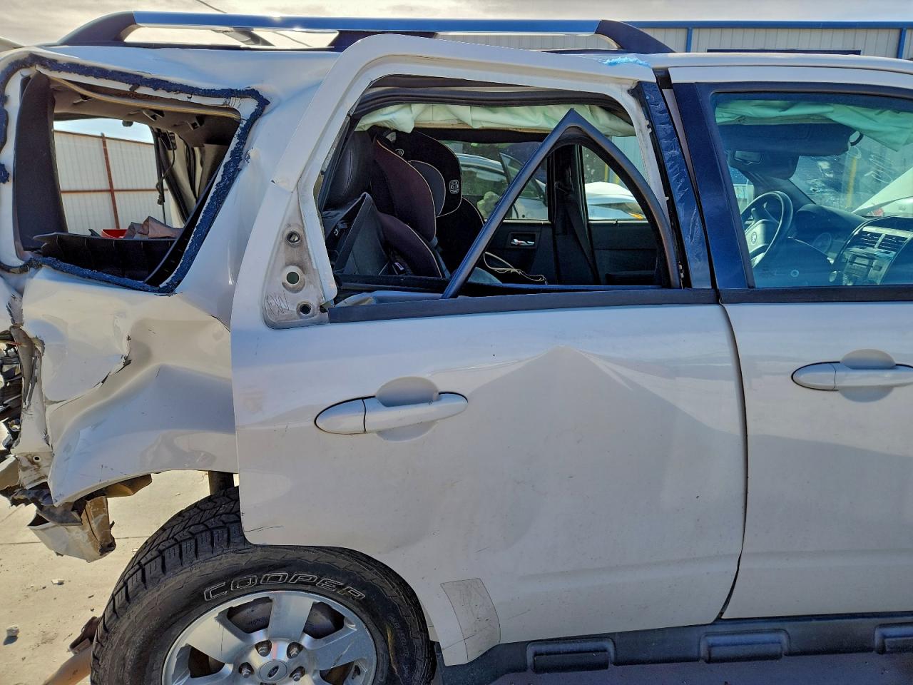 Ford Escape Limited Image 8