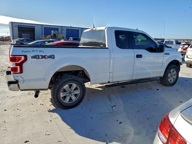 Ford F-150 Super Cab Image 6
