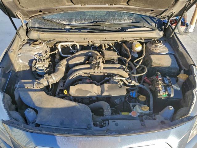 Subaru Outback 2.5i Limited Image 10