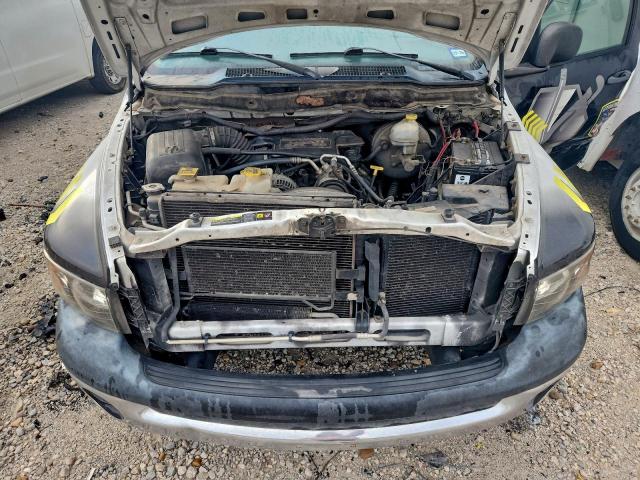 Dodge Ram 2500 St Image 9