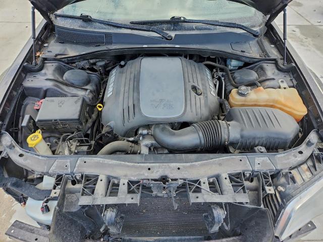 Chrysler 300 Image 2