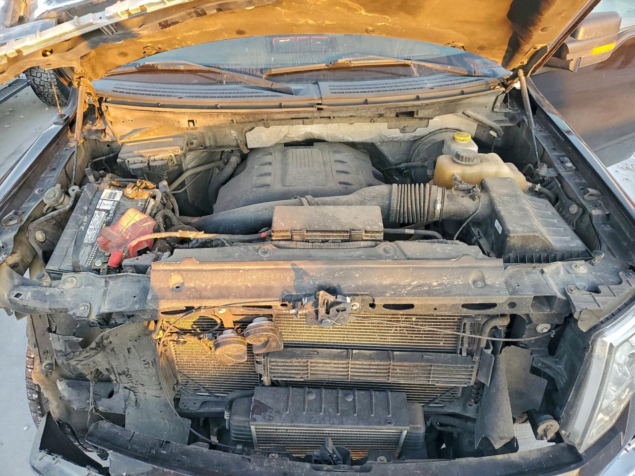 Ford F-150 Supercrew Image 7