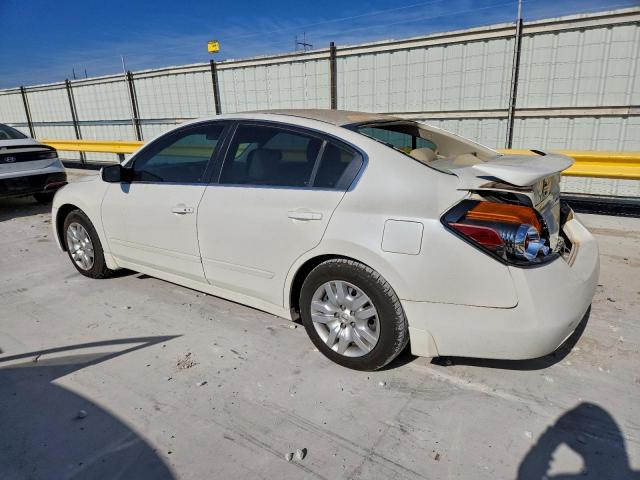 Nissan Altima 2.5 Image 11
