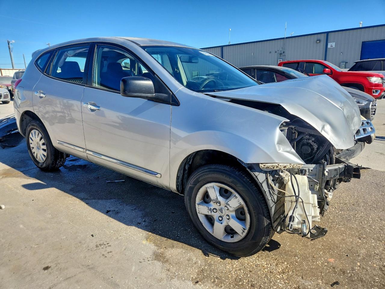 Nissan Rogue S Image 7