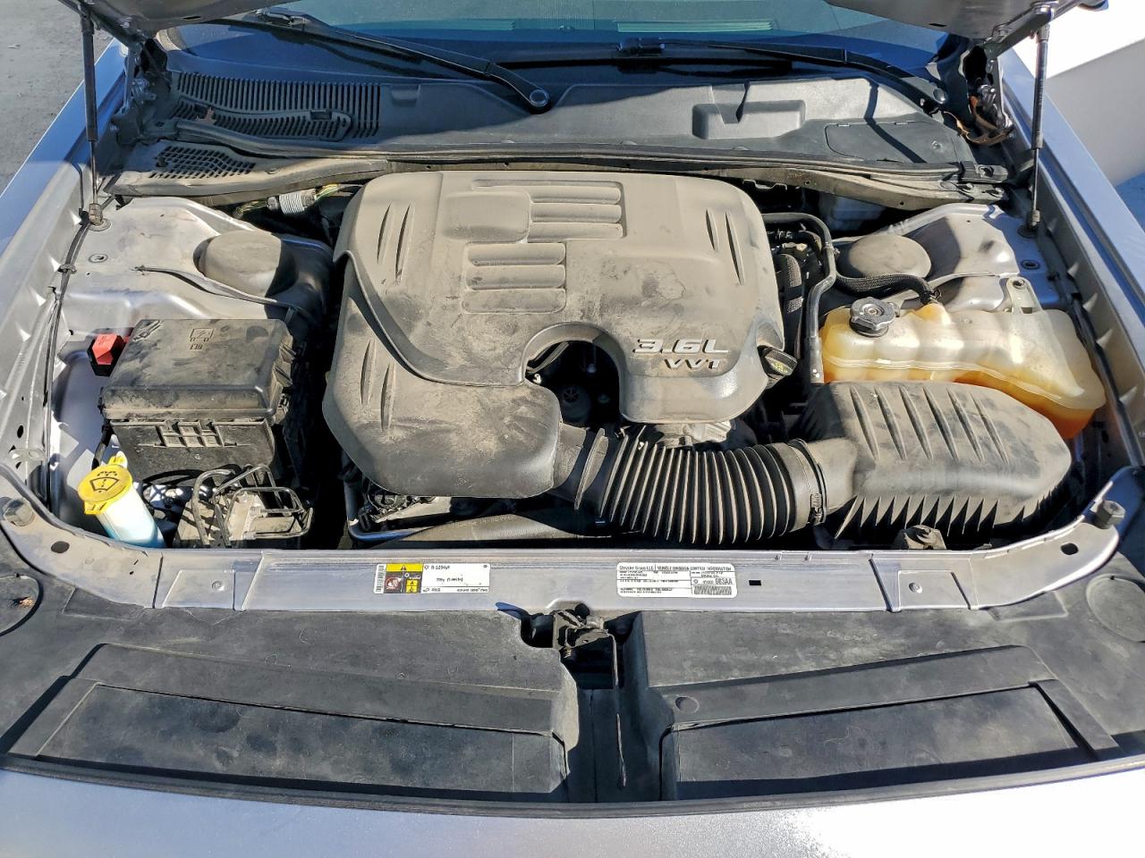 Dodge Challenger Sxt Image 5