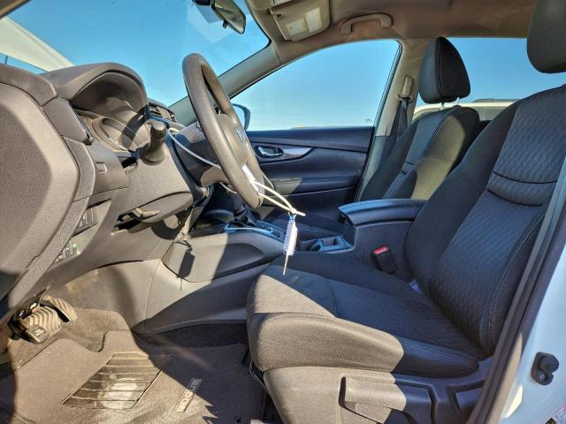 Nissan Rogue S Image 5