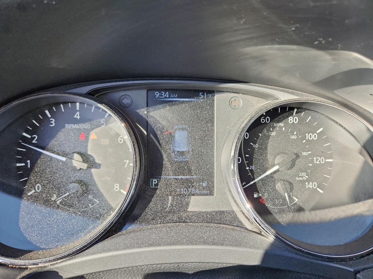 Nissan Rogue S Image 3