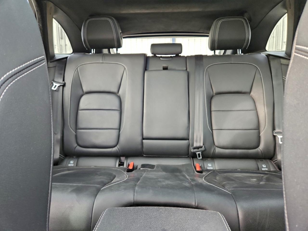 Jaguar F-PACE S Image 8