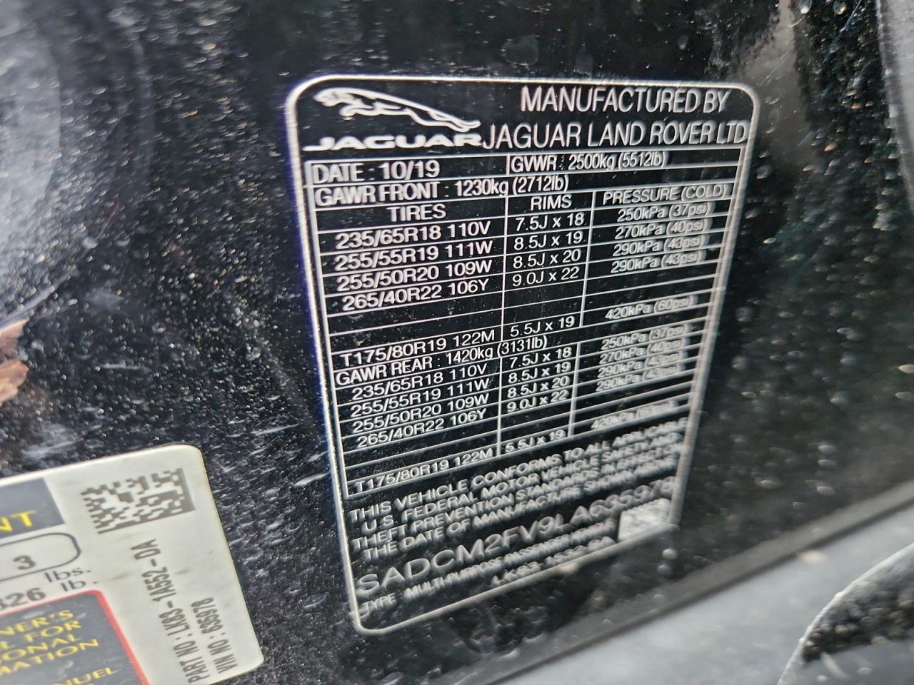 Jaguar F-PACE S Image 12