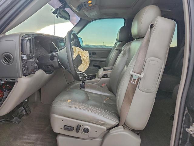 Chevrolet Tahoe C1500 Image 3