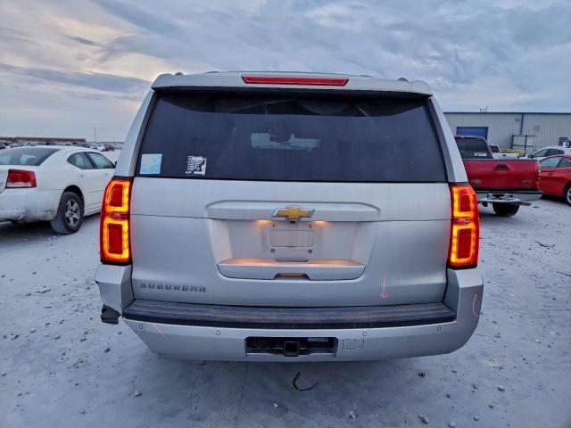 Chevrolet Suburban C1500 Lt Image 10