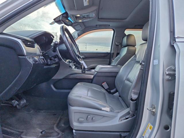 Chevrolet Suburban C1500 Lt Image 4