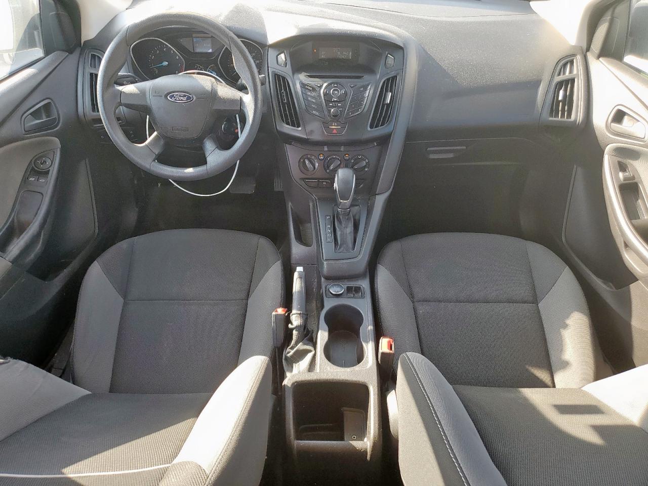 Ford Focus S Image 12