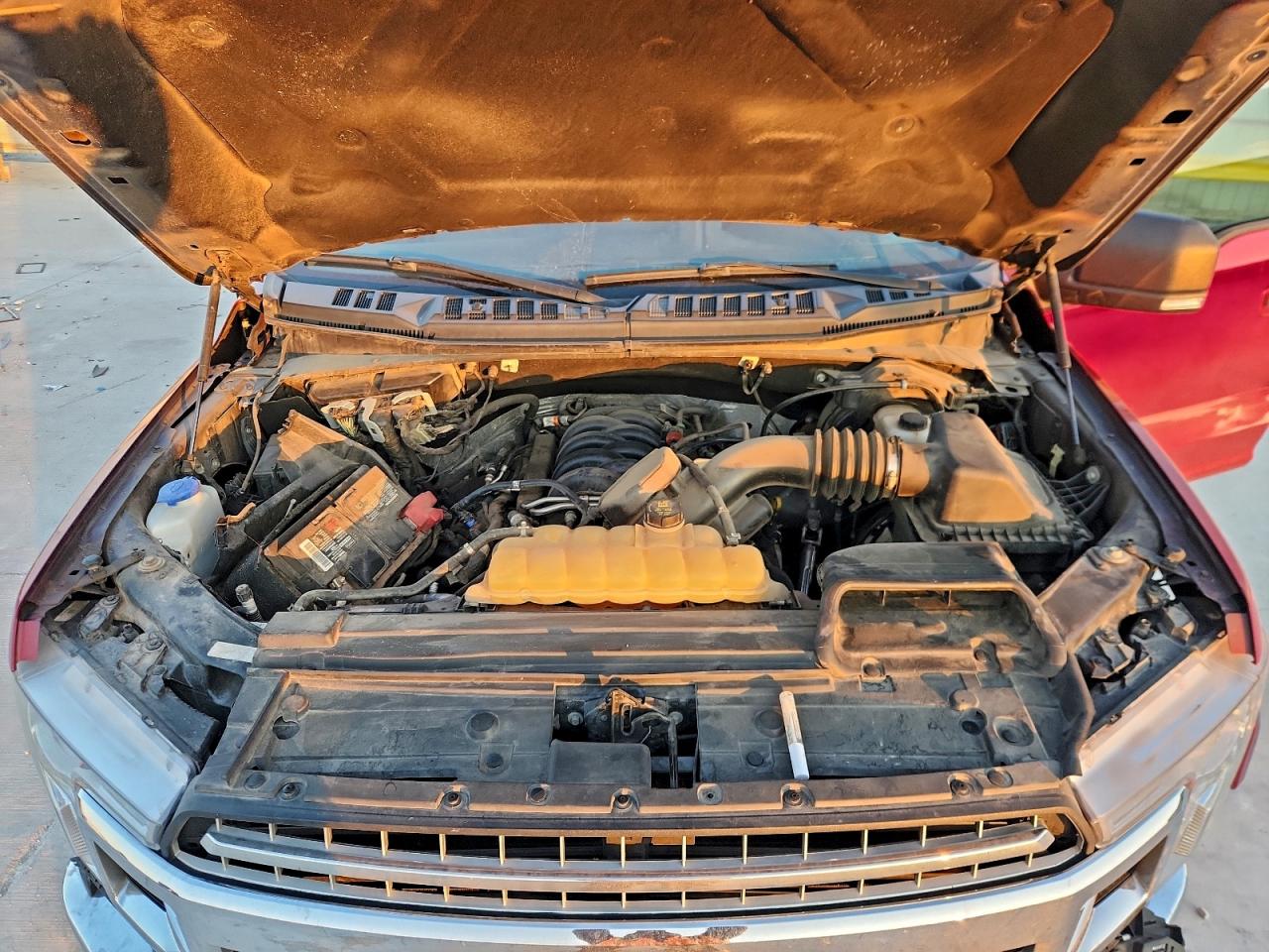 Ford F-150 Supercrew Image 12