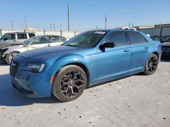  Salvage Chrysler 300