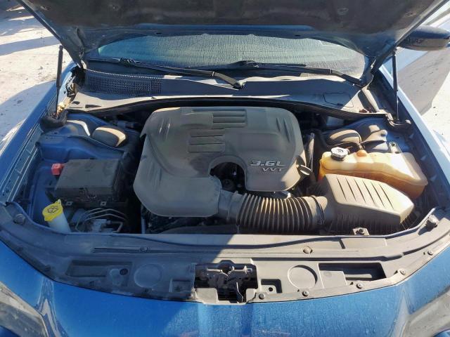 Chrysler 300 Touring Image 7